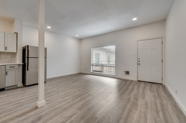 Unit Entrance/Living Room Window - 4330 Bowser Ave Unit 207