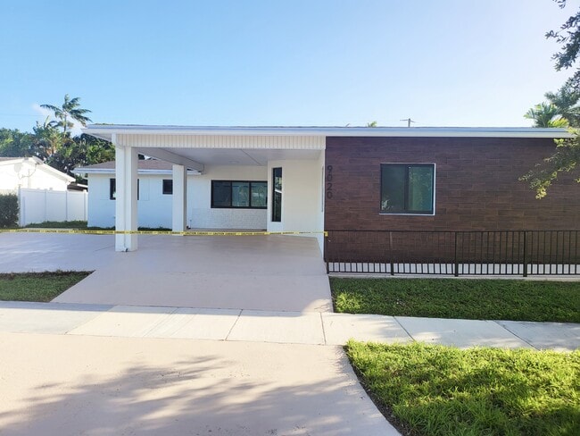 Photo - 9020 SW 198th Ter House