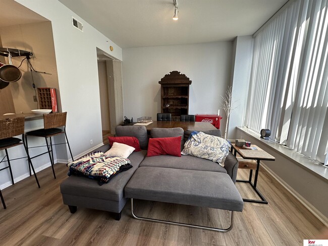 Photo - 312 S 16th St Unit 23/203