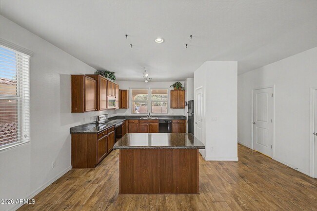 Photo - 1414 S Jessica Ln
