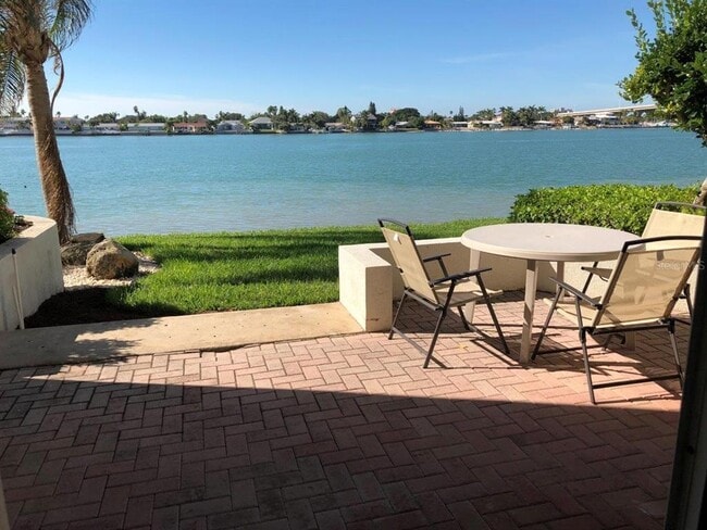 Photo - 6085 Bahia Del Mar Cir Unidad 170