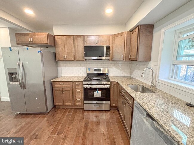 Photo - 1143 S Mole St