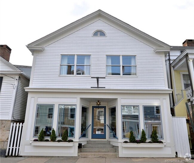 Building Photo - 132 Water St Unit 2 & 3 Rental