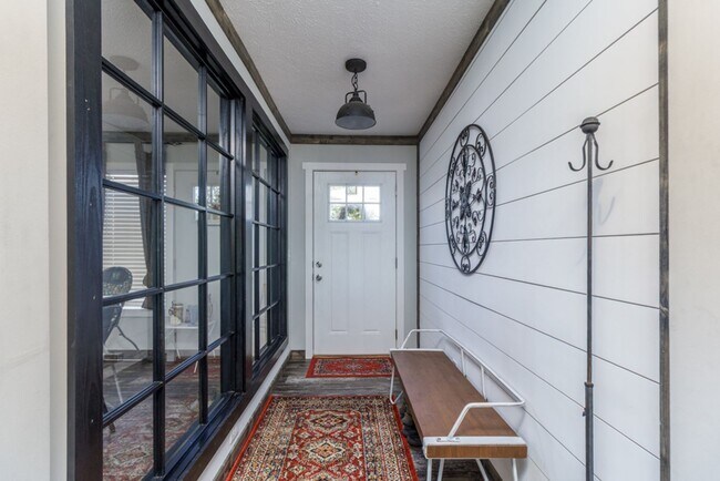 Photo - Updated Modern 3 Bedroom Manufactured Home!