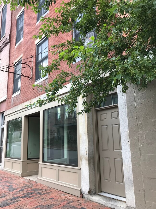 Building Photo - 325 Water St Unit 2 Rental