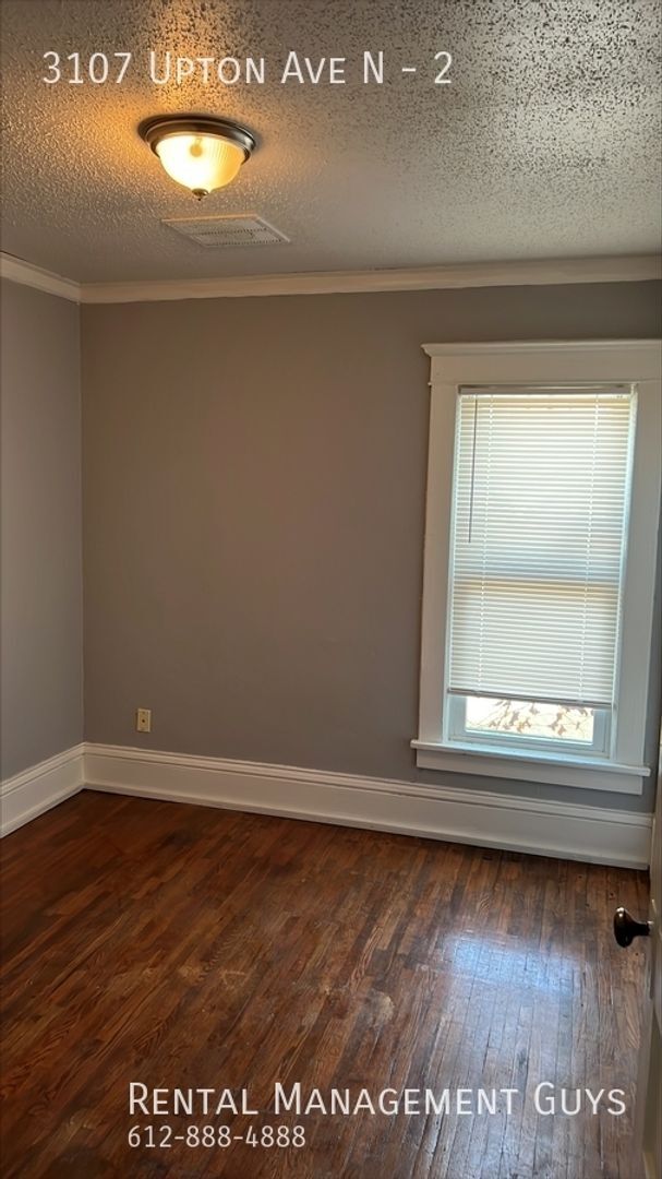 Photo - 3107 N Upton Ave Unidad 1