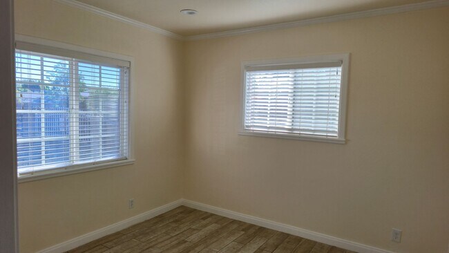 Photo - 2-Bedroom Single-Family Home in Pacoima – Large Fenced Yard & Garage