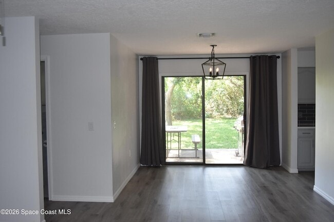 Photo - 364 Brookedge St NE