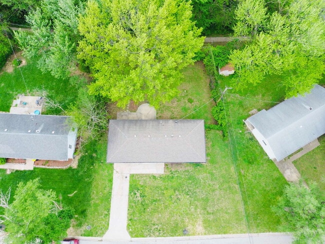 Photo - Beautiful 3 Bedroom / 3 bathroom Home Ready May 7th