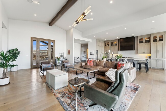 Photo - 3450 Ridgeway Dr