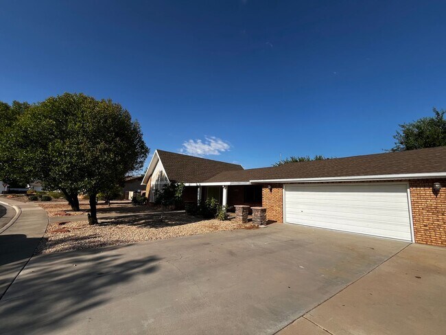 Photo - SPACIOUS HOME IN SANTA CLARA COMING SOON!