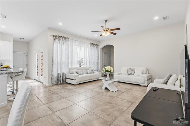 Photo - 19 Escondido Pass