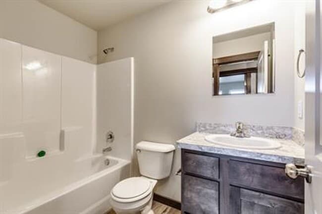 Photo - 1307 Westwood Cir Unit C
