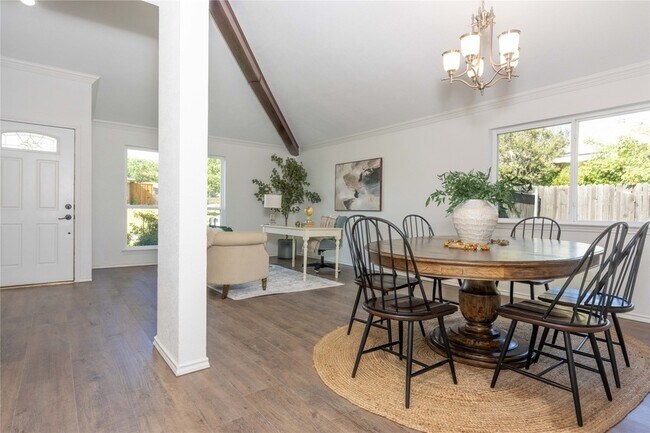 Photo - 1734 Sterling Ln
