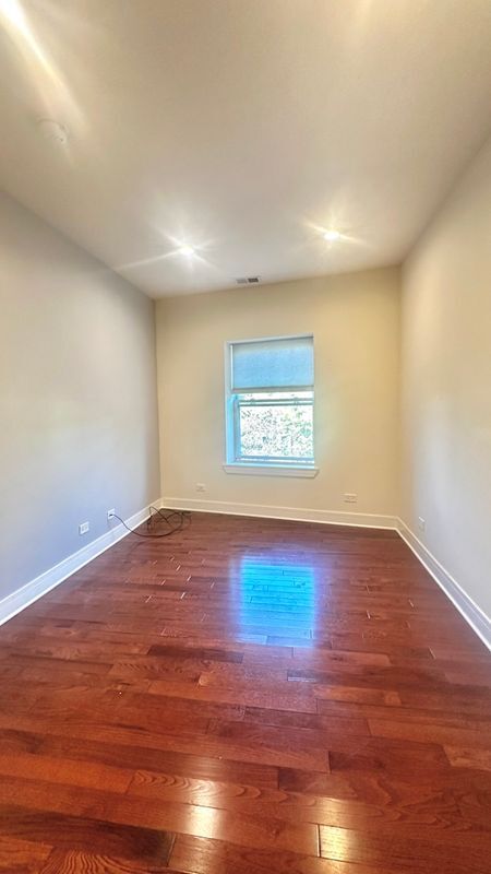 Photo - 1145 W Lunt Ave