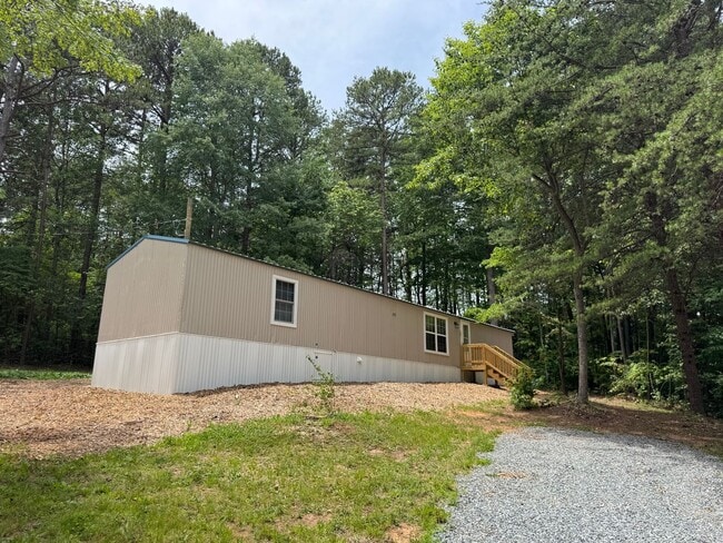 Photo - NEWLY UPDATED Two Bedroom Home in Troutman!! Unit 126 Marlo Loop