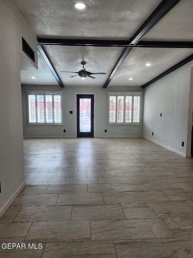 Photo - 3317 Wayside St