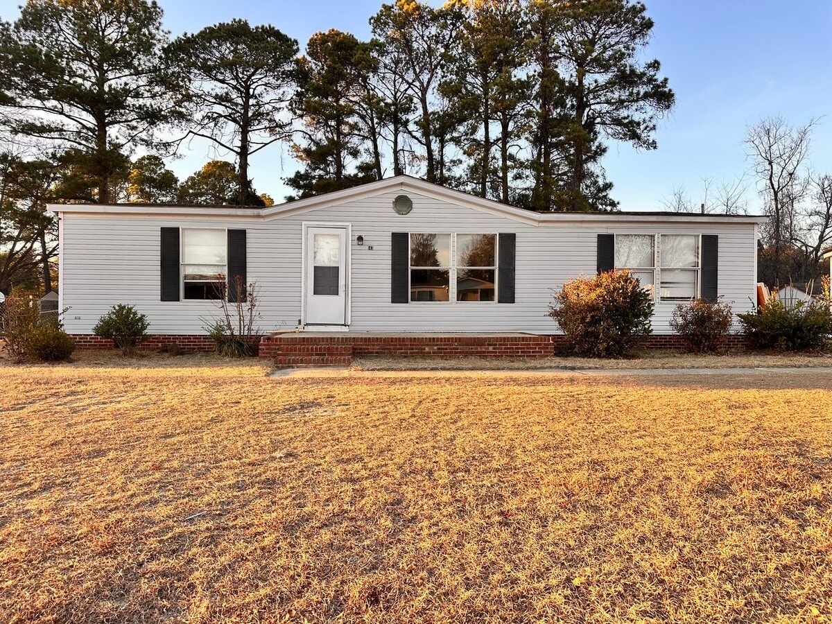 3 BED 2 BATH FOR RENT IN FAYETTEVILLE NC - 3 BED 2 BATH FOR RENT IN FAYETTEVILLE NC