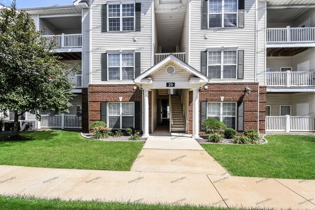 Building Photo - 29 Kassebaum Ln