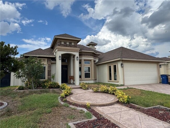 Photo - 30 McLeod Ave