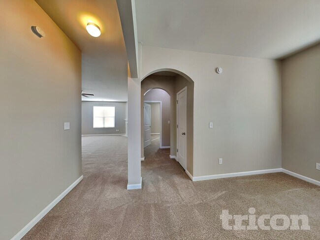 Photo - 1556 Culpepper Ln