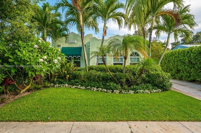 Building Photo - 822 Flamingo Dr Rental