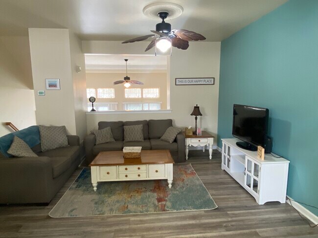 Photo - 38335 N Mill Ln