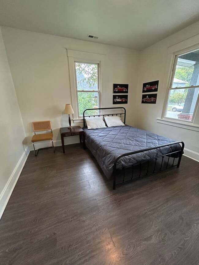 Photo - 1608 Columbia St