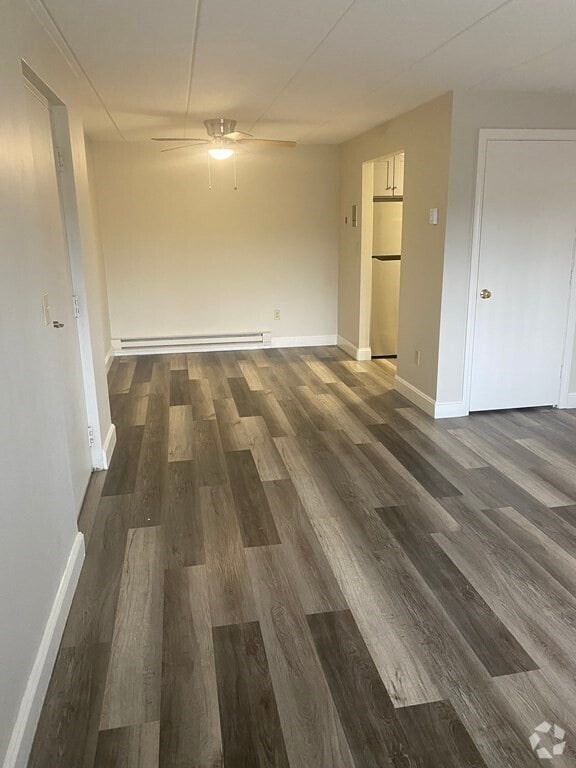 Building Photo - 576 Washington St Rental