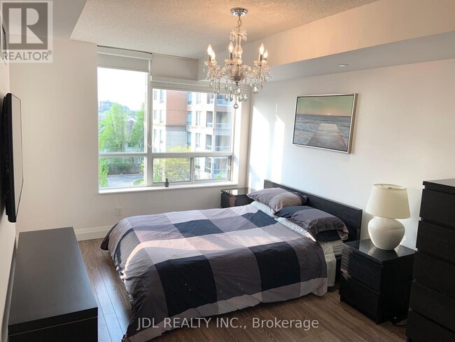 Photo - 19 Northern Heights Dr Unit 403