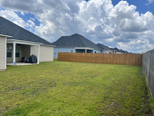 Photo - 3871 Lu Ln