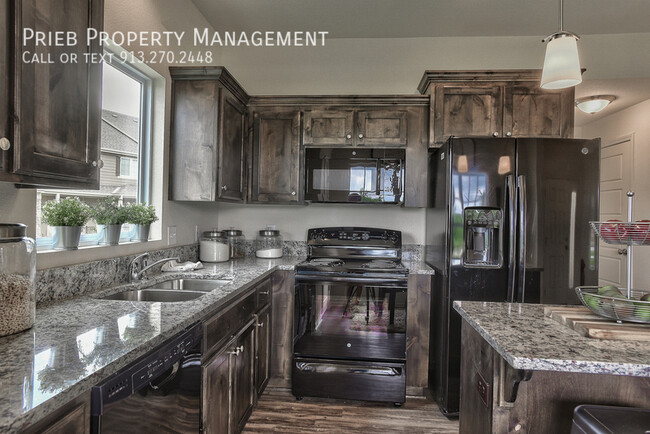 Photo - 12627 S Benedict St Townhome