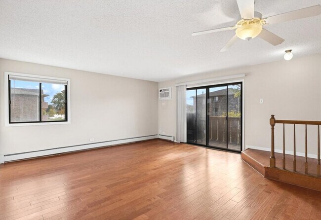 Photo - 11 Echo Ct Unidad 12