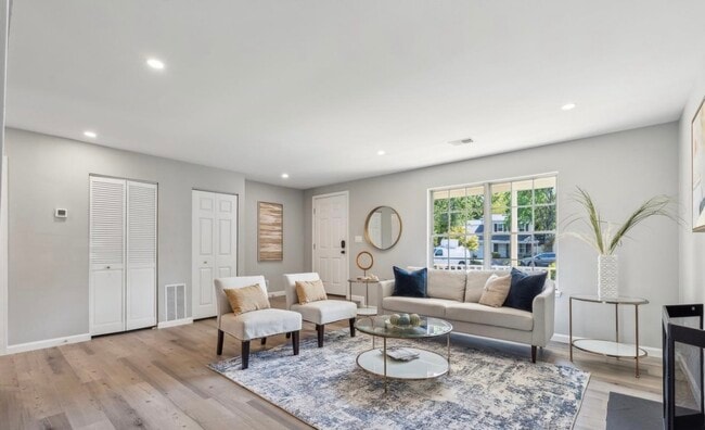 Photo - 13512 Apple Barrel Ct