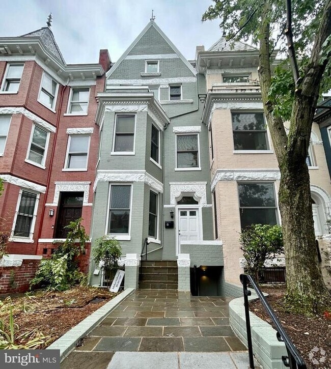 Building Photo - 1736 U St NW Rental