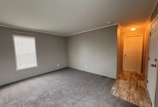 Photo - 180 W Orleans Ct