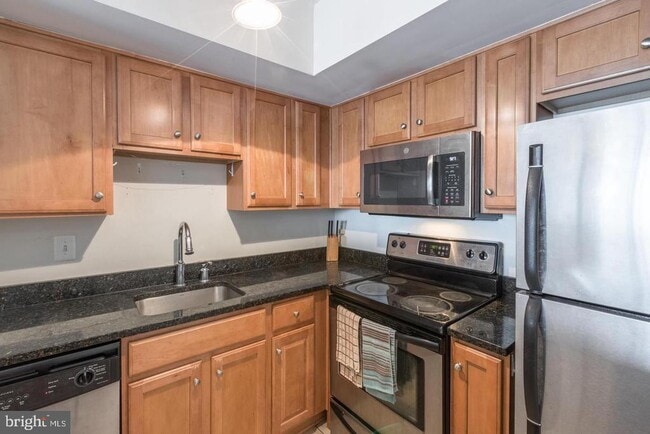 Photo - 1001 N Randolph St Unidad 811