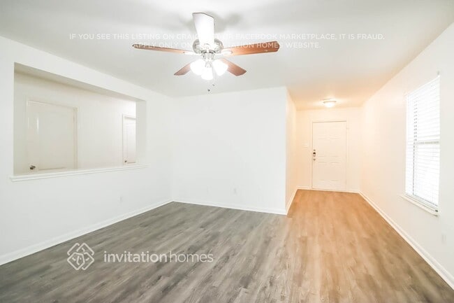 Photo - 8146 Chancewood Ln