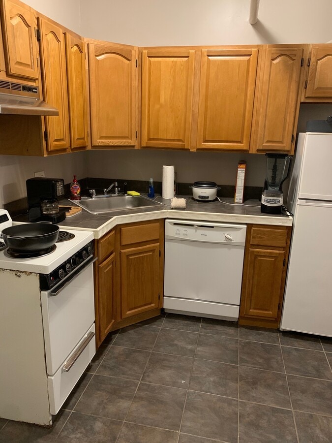 Photo - 155 Hillside St Apartments Unit 2F