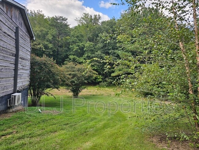 Photo - 1273 Harbin Rd