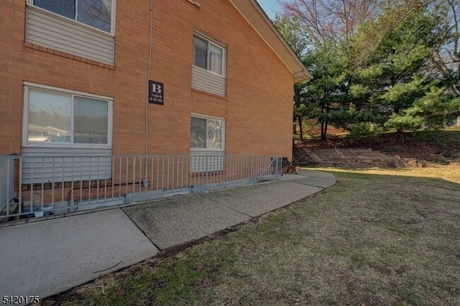 Photo - 2350 NJ-10 Unit B3