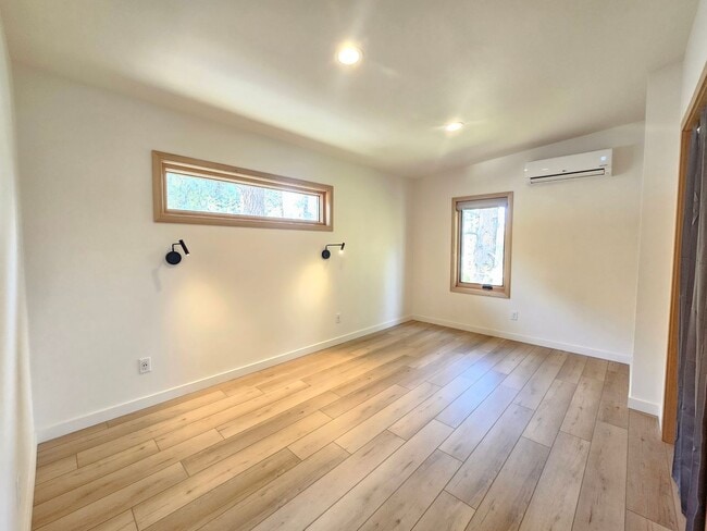 Photo - 825 S Montavilla Dr Unit #B