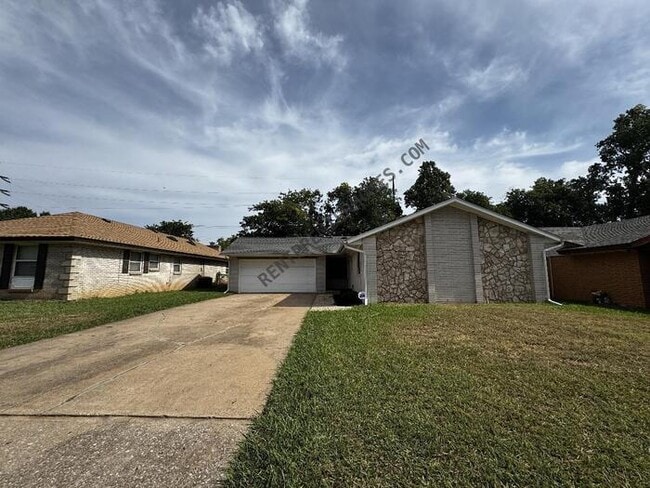 Building Photo - 4709 Meench Dr