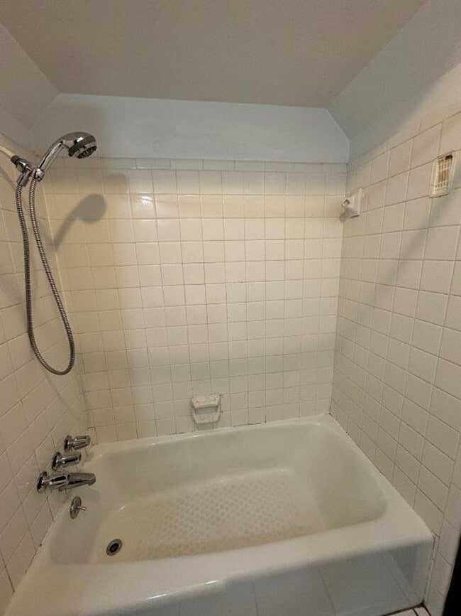 Photo - New paint, ready for move in, 3 bed 2 bath, 2 car in south OKC!