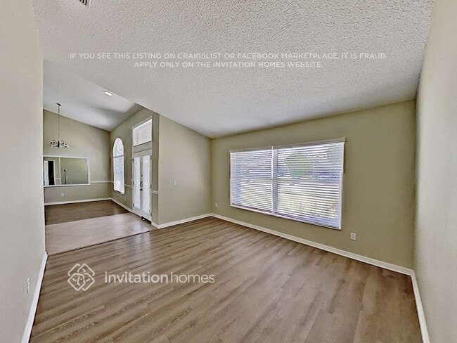 5195 Deer Creek Dr