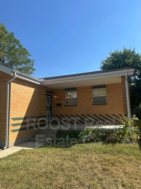 Photo - 2199-2199 Amherst Ave