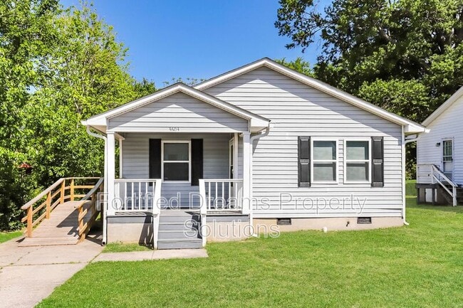 Building Photo - 3603 Calumet Pl