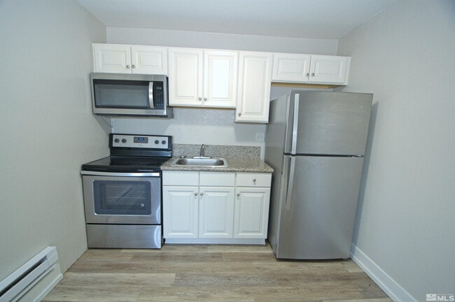 Photo - 1953 Wedekind Rd Unit #5