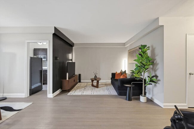 Photo - 1500 Arlington Blvd Unit ID1364184P