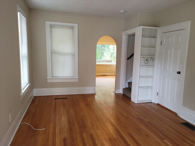 Photo - 705 Pearl St